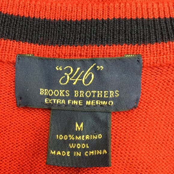 Brooks Brothers 346 Medium Mens Red Sleeveless Sweater Vest V-Neck 100% Merino W - Picture 7 of 8